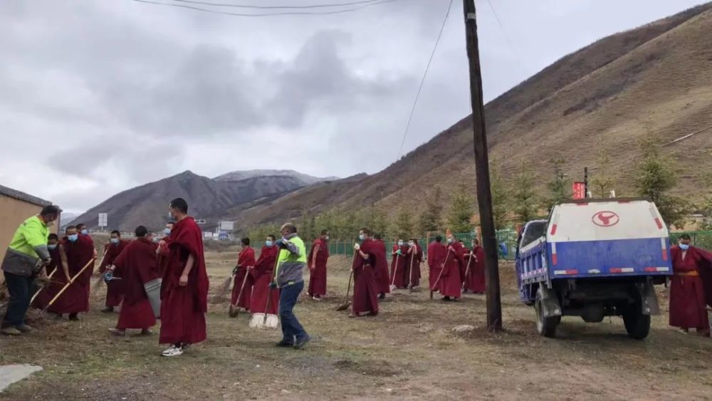 全员出动夏河县各乡镇组织开展山水林田湖草沙治理活动