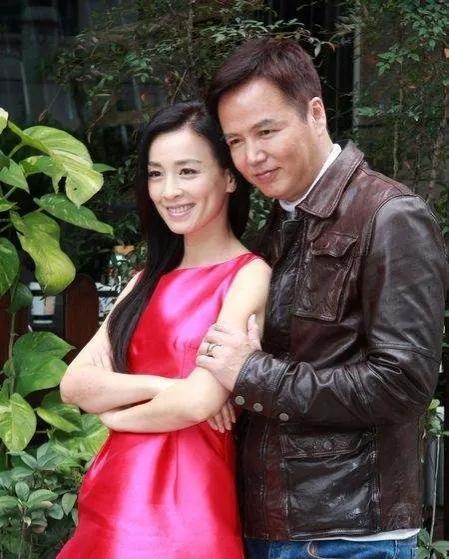 扒一下谎话精张庭她说过的这些前后不一致的话真是自打脸