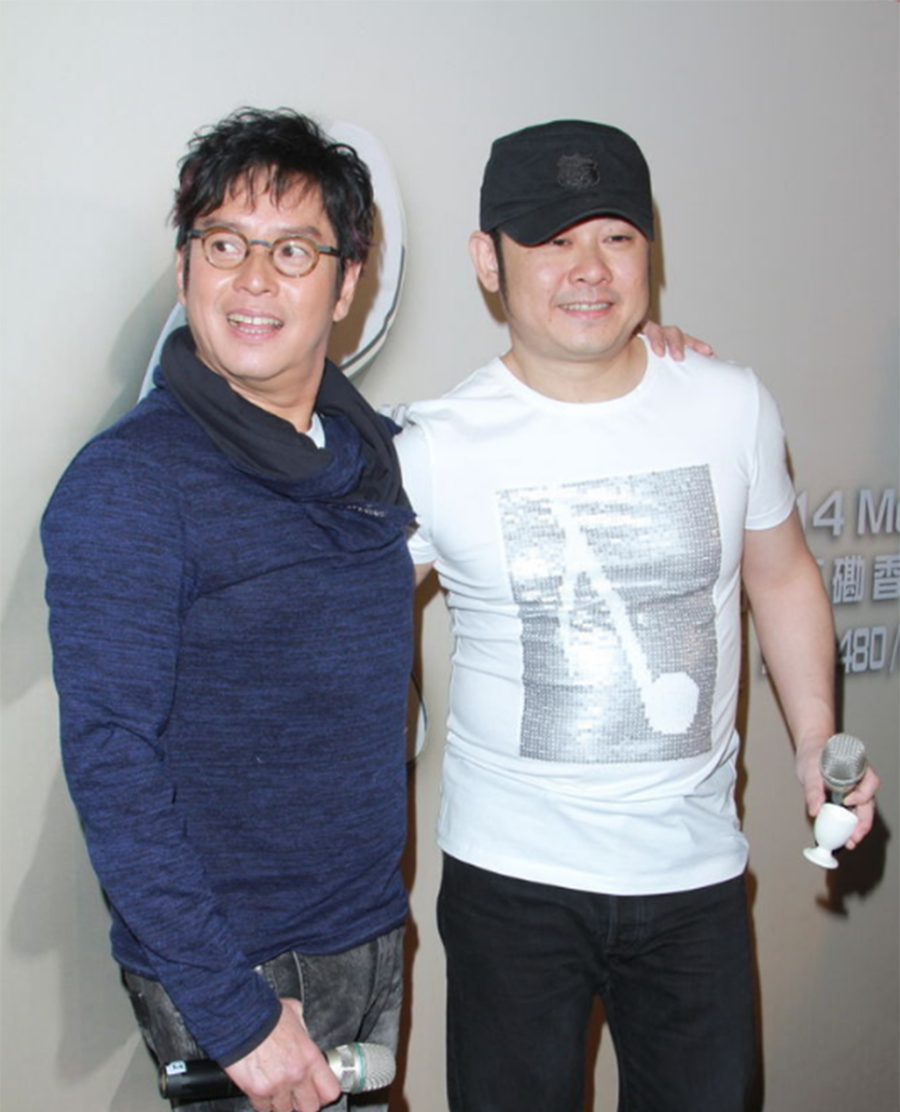 刀郎女儿罗添刚出生就被母亲抛弃31年之后她和刀郎现状如何