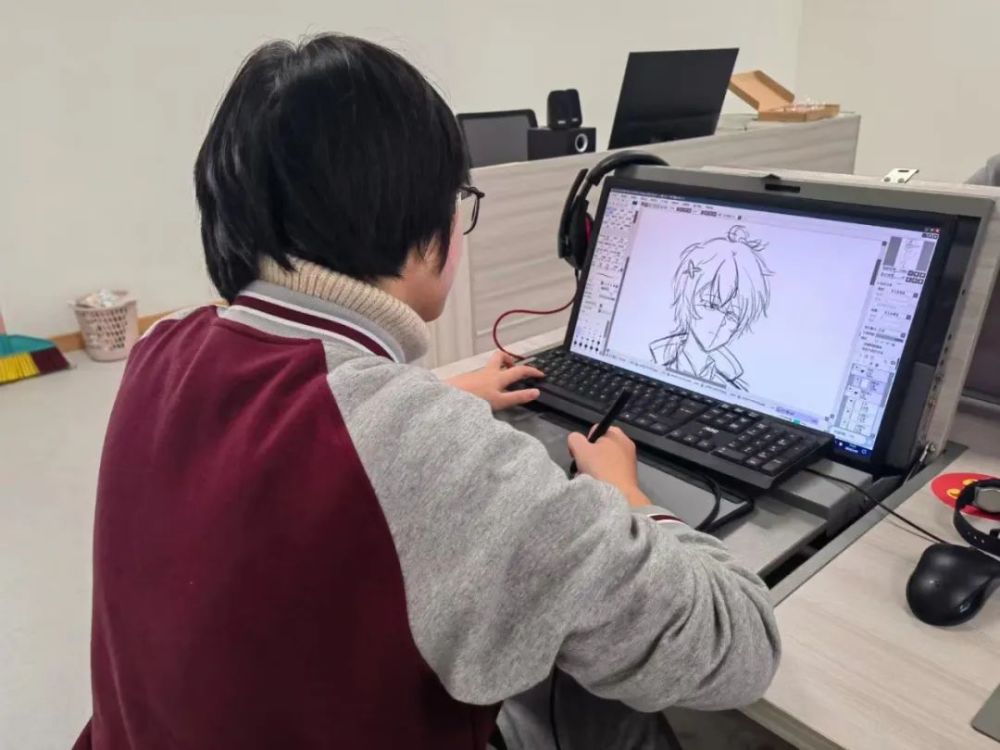 遵义周林学校高中部2022年秋季学期招生报名开始啦!_腾讯新闻