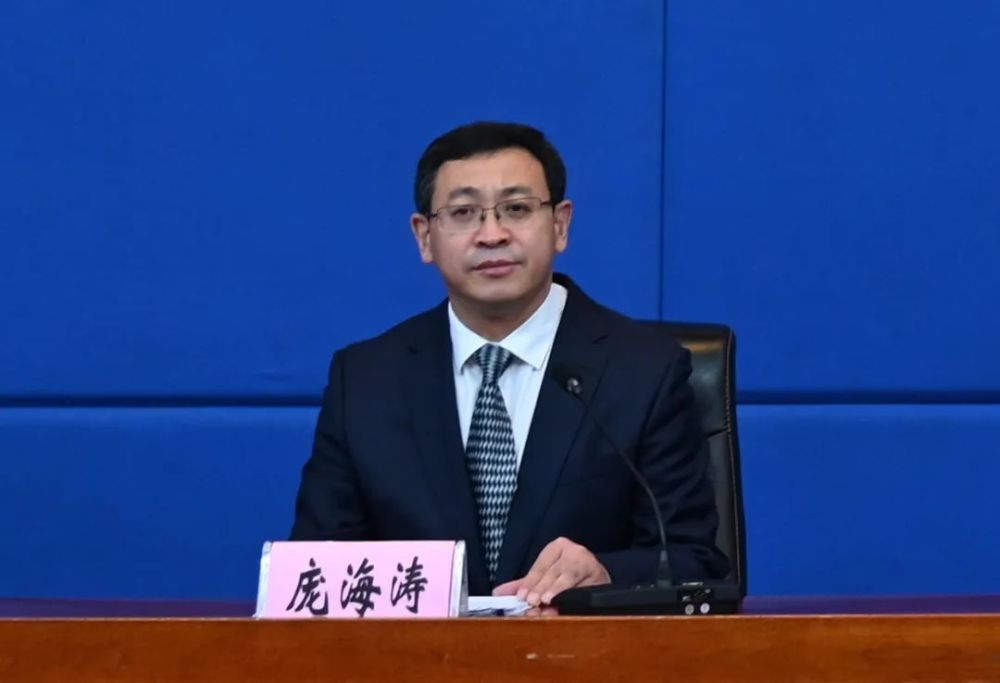 黑龙江省农业农村厅副厅长庞海涛介绍,黑龙江省年初就把粮食生产和扩