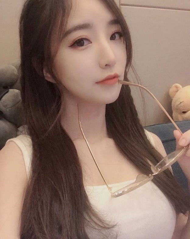 郭小仙儿,有颜值有才气的美女主播插图24