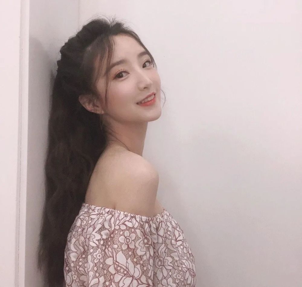 郭小仙儿,有颜值有才气的美女主播插图23