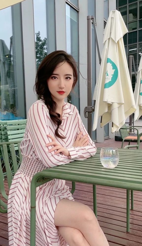 郭小仙儿,有颜值有才气的美女主播插图8