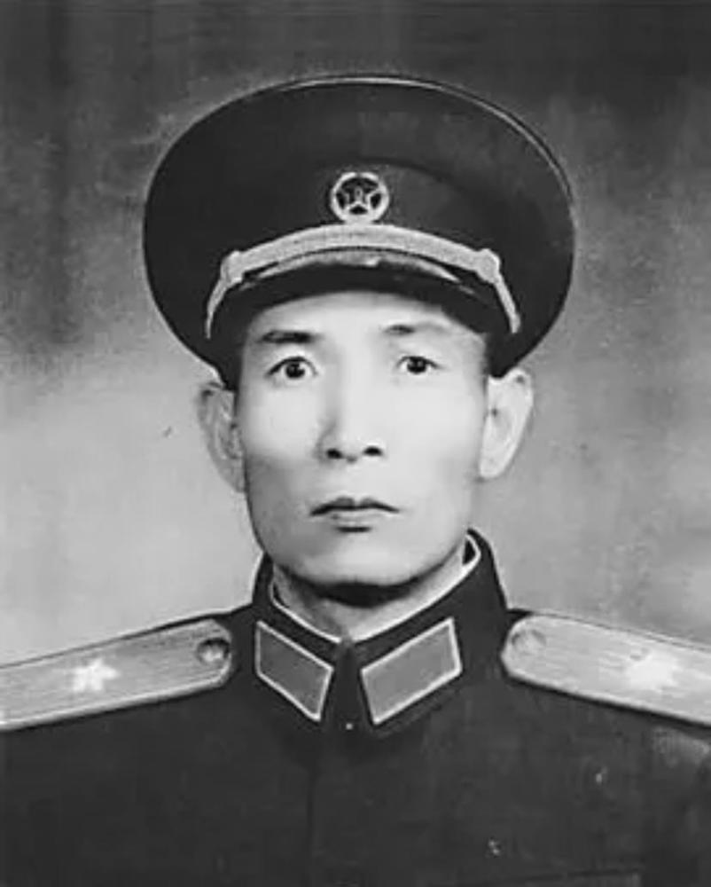 37师 政治委员:雷起云(55年大校)周学义(1912年—1964年,湖北黄梅人.