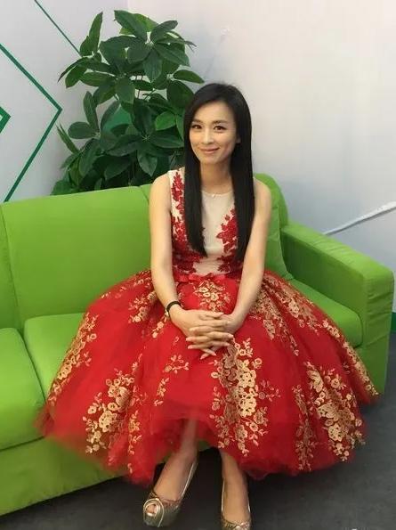 从演员到企业家夫妻二人房产96套张庭的圈子到底有多大