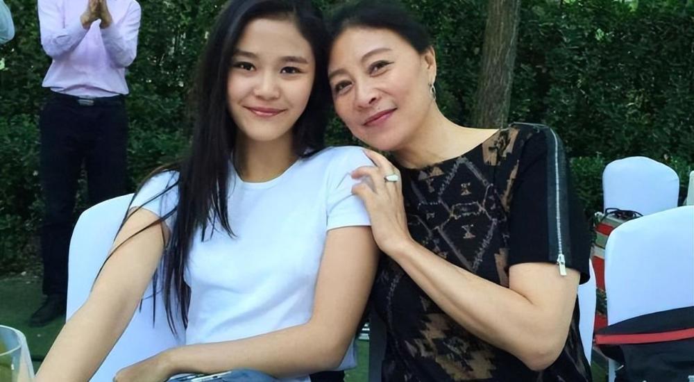 亲爱的小孩演员的亲属:姚橹的妻子是影后,刘威葳的丈夫是圈外人_腾讯