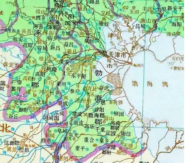 1西汉时期,分别属于冀州刺史部的河间国,幽州刺史部的渤海郡和涿郡