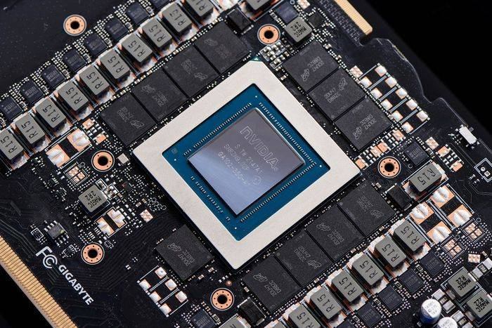 技嘉rtx3090ti魔鹰oc鹰击长空展现王者风范