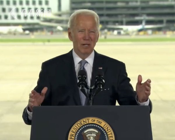 你可以叫我毕登,乔·毕登."听到拜登如此自嘲,台