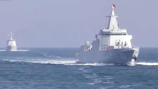 首批8艘055型舰：北海舰队101-104舰，南海舰队105-108舰_腾讯新闻