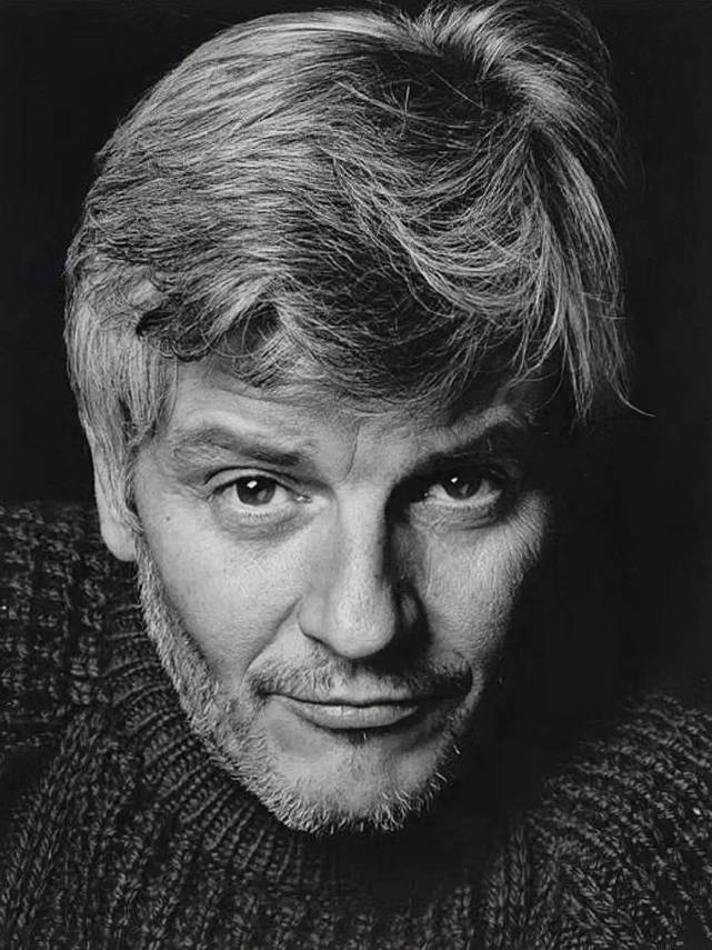 国宝级演员,导演,纪录片传奇大师雅克-贝汉(jacques perrin),于 4 月