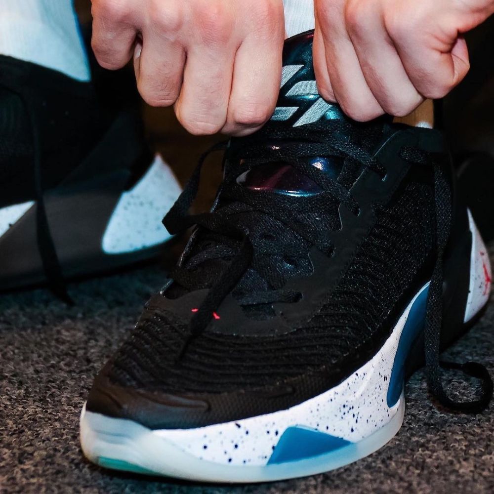 东契奇1代曝光中底采用新科技低帮造型有点帅jordan用心了