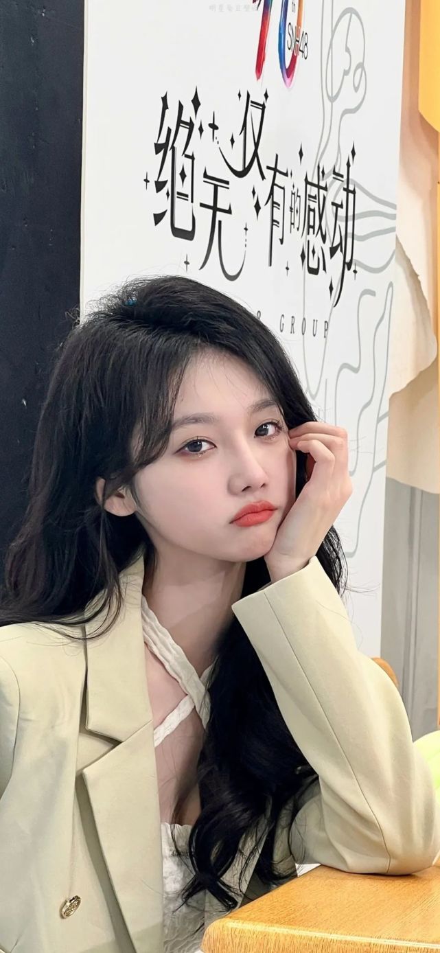 『宋昕冉』明星壁纸|气偶像团体snh48成员