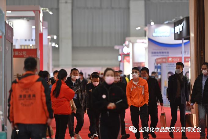 第二届全球化妆品武汉交易博览会蓄势待发老北京爆肚的加盟费有多少