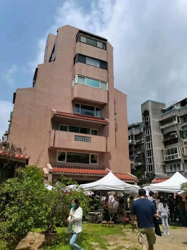 琼瑶市值五亿的可园将拆孙女在豪宅开展会巨额财产再度引关注