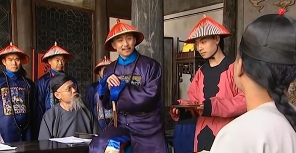 真正有资格被称为清朝真宰相的,在雍正乾隆朝是刘统勋和和珅,此外就是