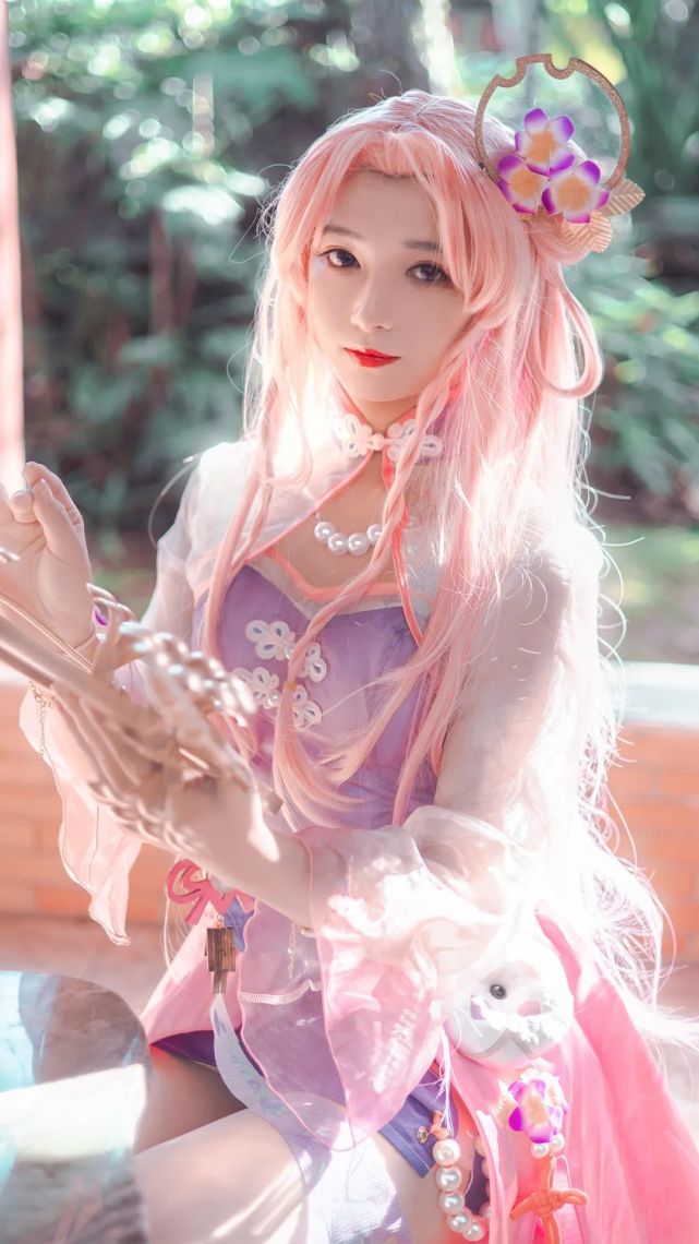 cos:王者荣耀王昭君乞巧织情cos正片四娘