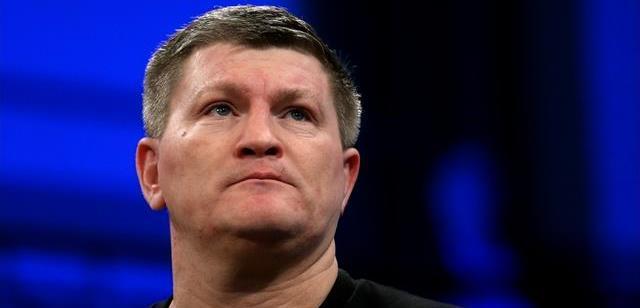 英国拳击传奇里奇哈顿宣布复出将于7月2日和巴雷拉进行表演赛