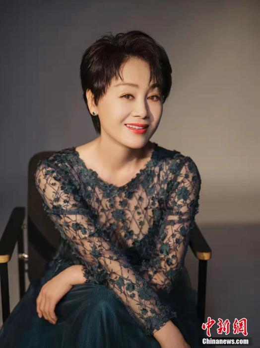 有聊|王姬:坦然接受变老,希望时间渗透进演技里