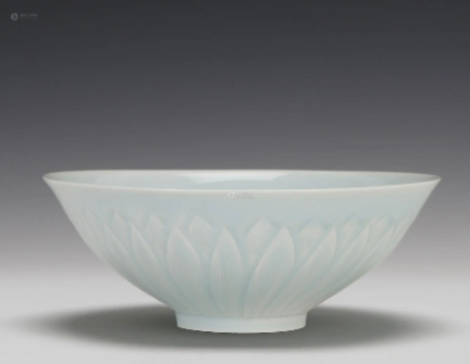 景德镇瓷器——青白釉瓷,素有假玉之称