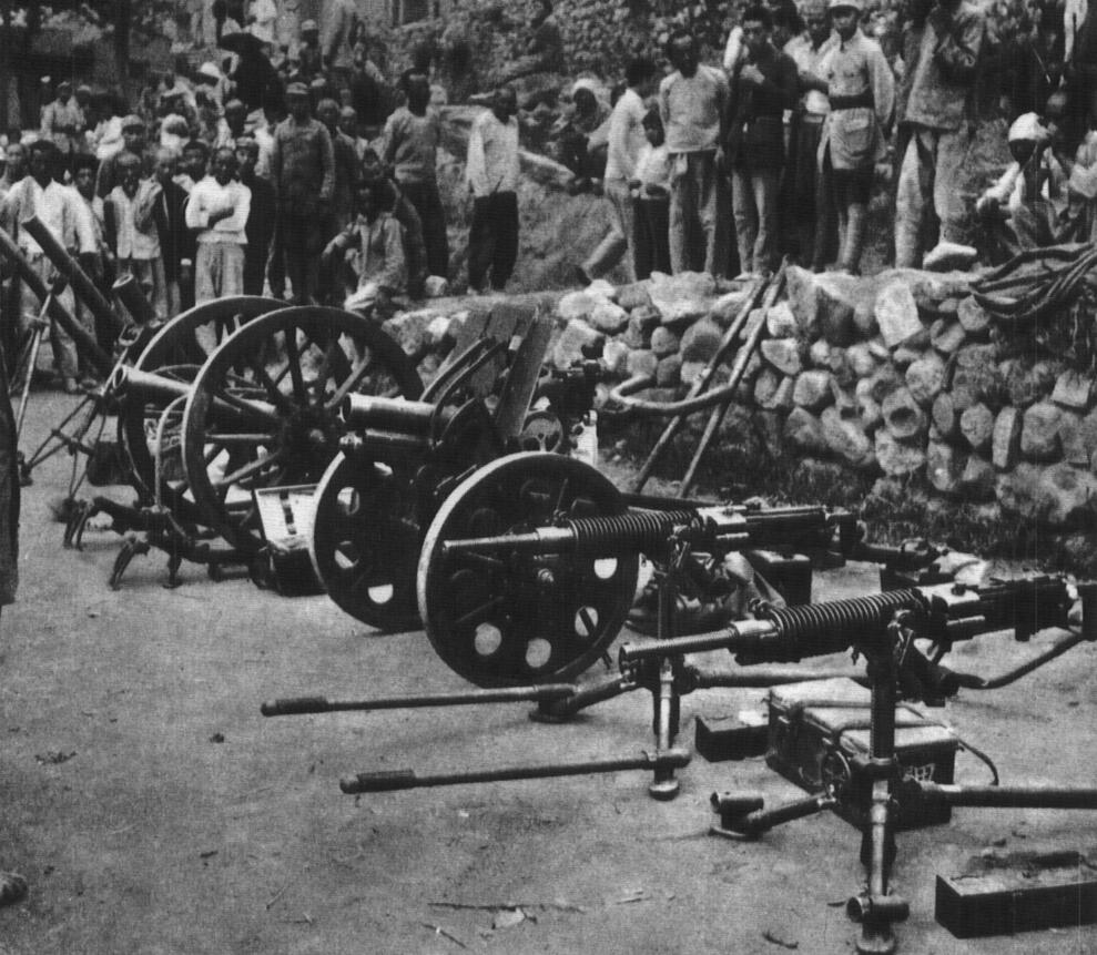 其中山炮和平射炮是掌握在八路军总部及各军区直属炮兵单位中的,步兵