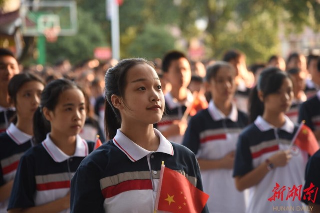 最美家乡推荐官之"最美校园"|洞口县第九中学:花儿静悄悄地开_腾讯