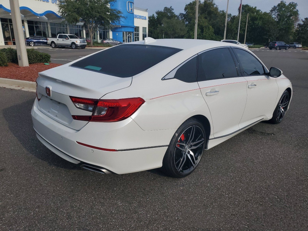 0t版"雅阁"首次曝光,换红标,配20寸轮毂,百公里加速仅7秒_腾讯新闻