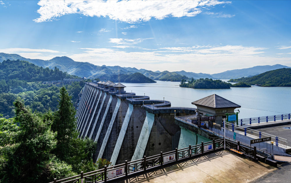 梅山水库蓄水60年,屡禁不止,"偷鱼"多少钱?