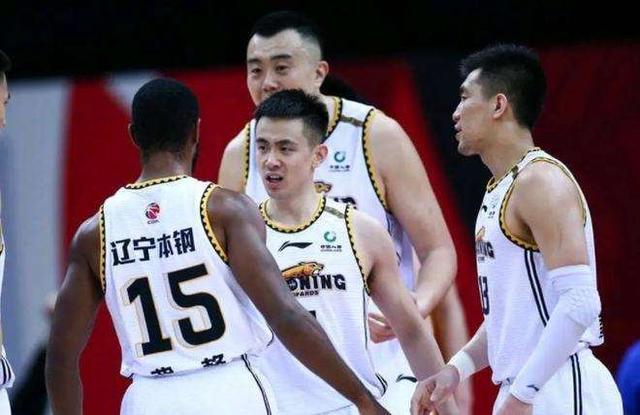 cba CBA广东宏远淘汰出局引发新事件，杜锋无奈姚明头疼，球迷很意外