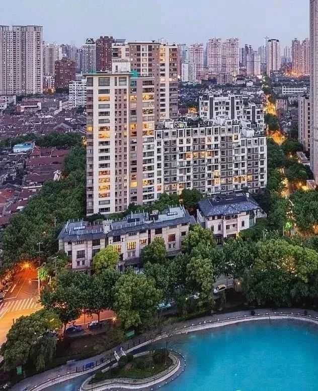 翠湖天地六期规划曝光,180米上海最高住宅即将诞生!_腾讯新闻