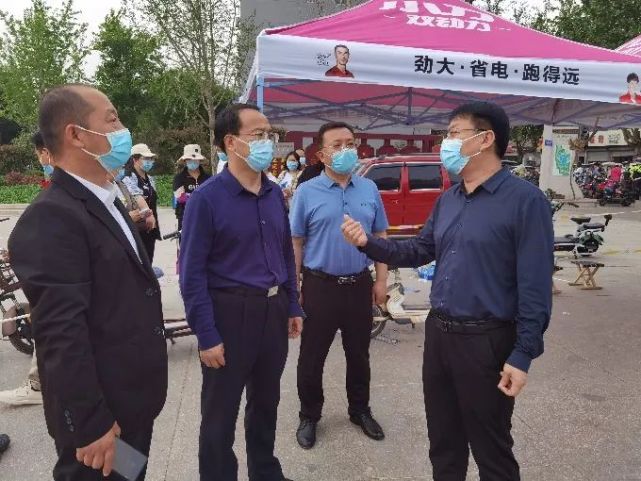 正定县副县长,公安局长黄福成督导检查电动车上牌工作