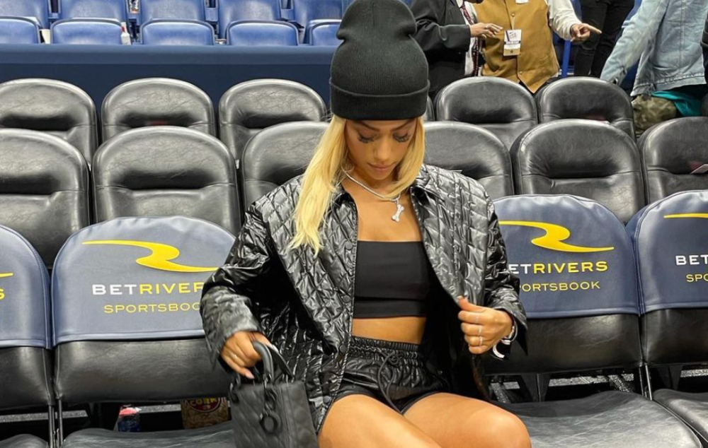 英格拉姆新女友曝光g4场边观战这颜值绝了还是说唱歌手