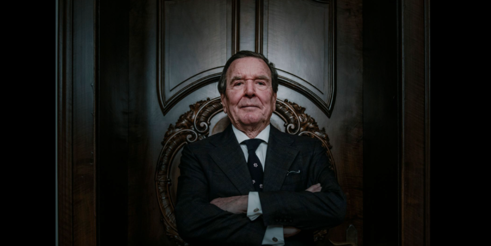 格哈德·施罗德(gerhard schr02der)每年从俄罗斯控制的能源公司