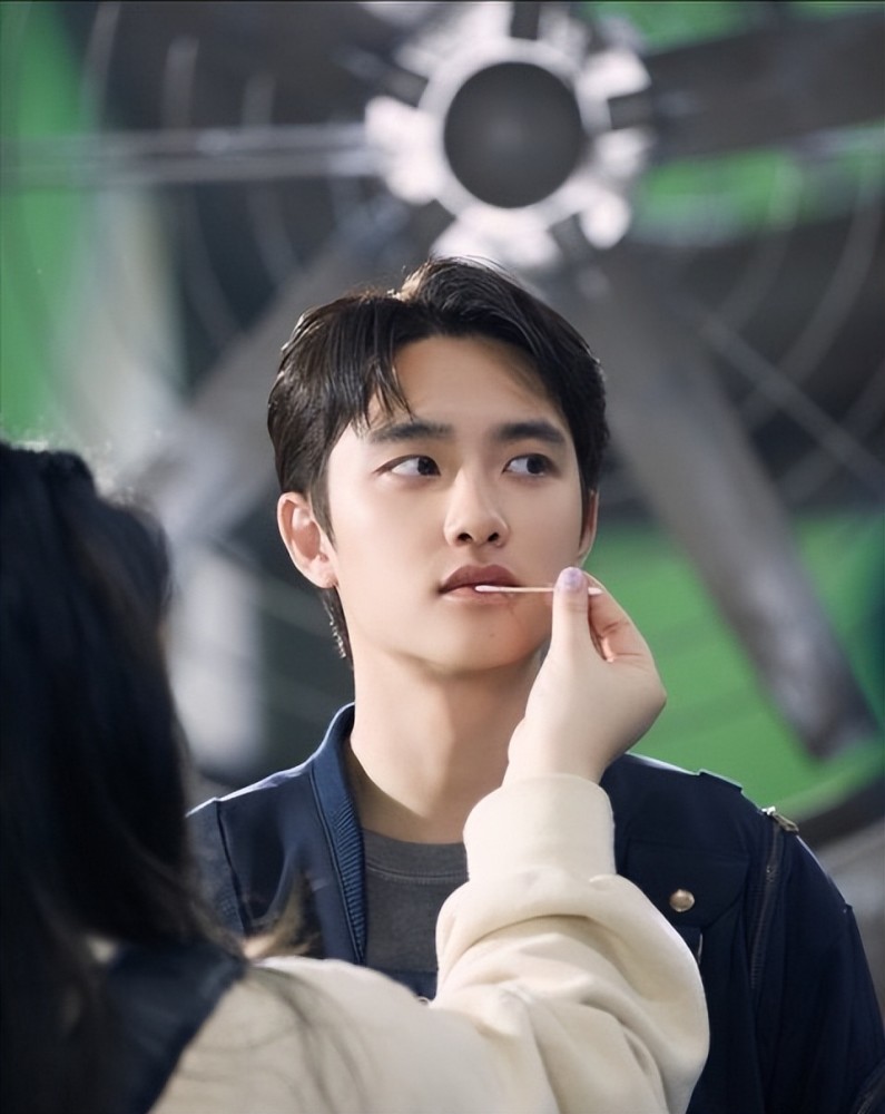 exo成员都暻秀确诊感染新冠目前正暂停一切活动正在隔离中