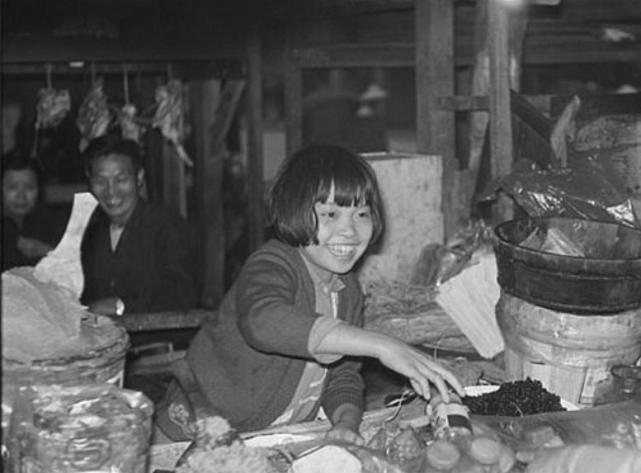 1968年台湾女服务员林碧春嫁非洲总统生两女后为何仓皇回国