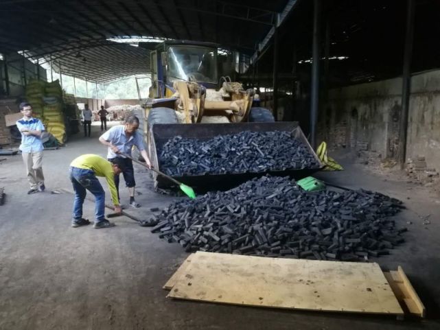 在农村投资日产一吨的小型机制木炭厂年利润20万,需要哪些手续