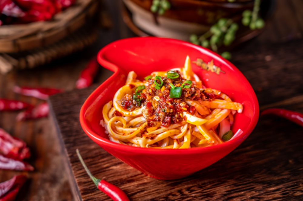 冒椒火辣荣获2022品质生活品牌奖项