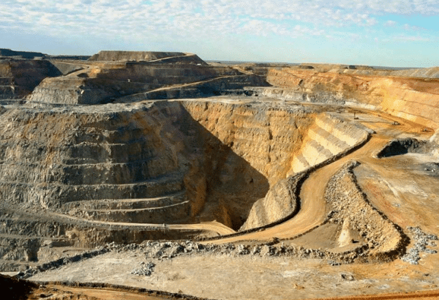 河南发现"特大型"金矿,它是怎么形成的?