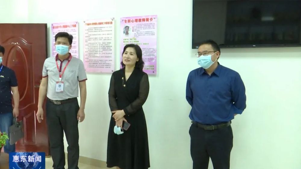 座谈会上,欧阳絮梅充分肯定了惠东县近年来在高考所取得的成绩,并代表