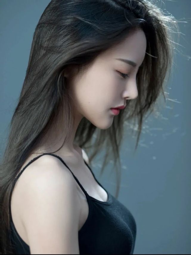 大眼网红美女壁纸特辑