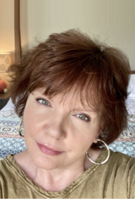 从黑监狱走出的酷刑女王想靠微商洗白