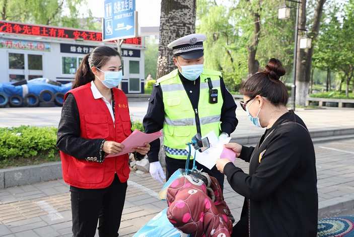 交警对自行车宣传工作（交警电动自行车宣传资料） 交警对自行车宣传工作（交警电动自行车宣传资料）《交警开展电动车宣传内容》 自行车