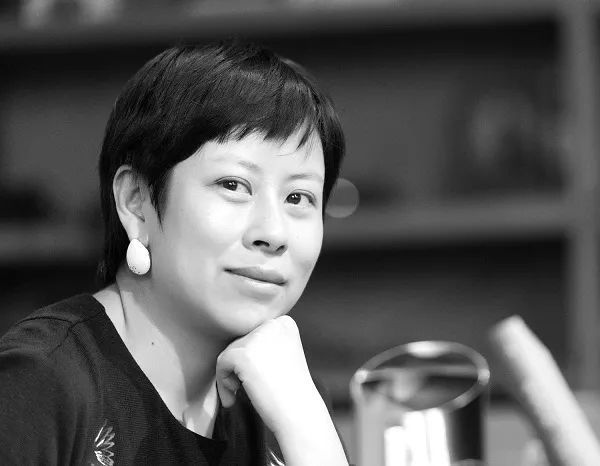 学人简介:刘瑜,哥伦比亚大学政治学博士,清华大学政治学系副教授.