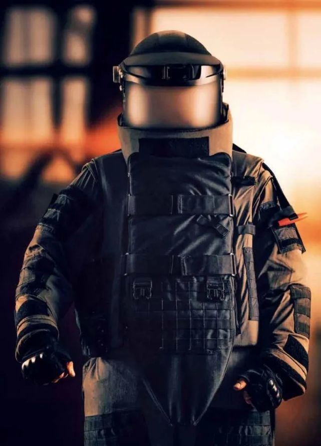 现代防弹衣. 供图/图虫创意