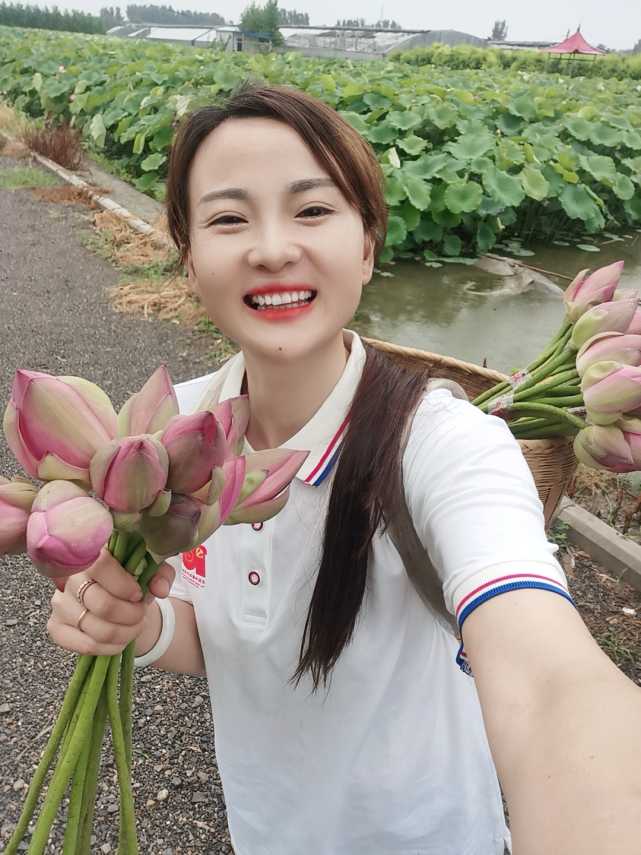 山东乡村好青年产业振兴榜样力量韩莹莹济南荷小妹商贸有限公司总经理