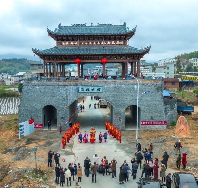 清流长校:乡村处处着新颜