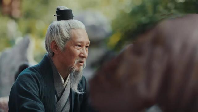 山河月明王劲松饰演的刘基不仅戏份少而且只发挥了两个作用