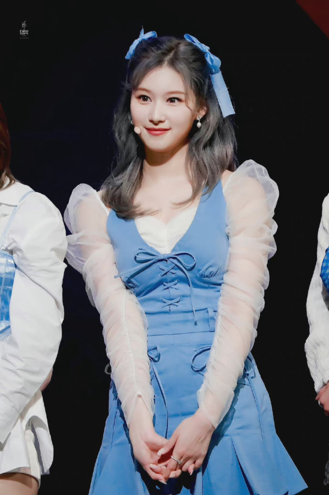 twice成员sana确诊感染新冠,网友:太容易中招_腾讯新闻