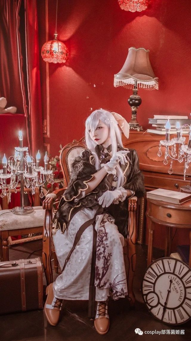 cos:碧蓝航线贝尔法斯特cos正片@二佐